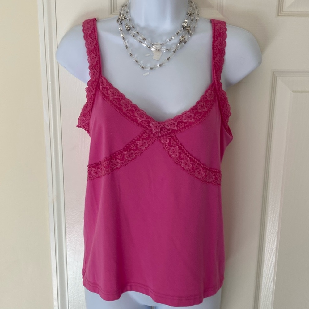 ๐ธLilly Pulitzer tank top๐Gorgeous pink๐บ